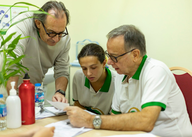 Khám Việt Đức 2.jpg