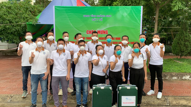 Quảng Ninh chung tay cùng y tế cả nước đẩy lùi đại dịch COVID-19 ảnh 1