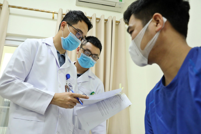 Hai vaccine phòng COVID-19 của Việt Nam đều cho kết quả an toàn ảnh 2