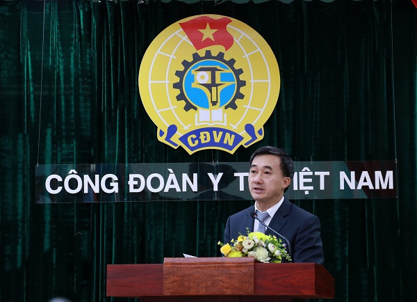 Tìm cách gỡ khó cho các trường y dược tự chủ trong bối cảnh mới ảnh 1