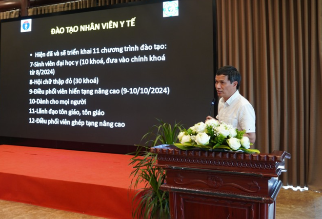 Phó giáo sư Đồng Văn Hệ - Phó Giám đốc Bệnh viện Hữu nghị Việt Đức, Giám đốc Trung tâm Điều phối Quốc gia về ghép bộ phận cơ thể người. (Ảnh: PV/Vietnam+) Screen Shot 2024-08-01 at 16.12.57.png