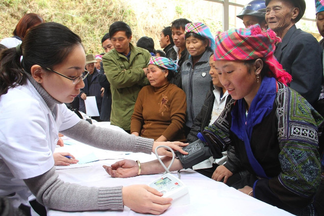 Thêm 25 bác sỹ trẻ tình nguyện lên vùng cao, vùng khó khăn ảnh 1
