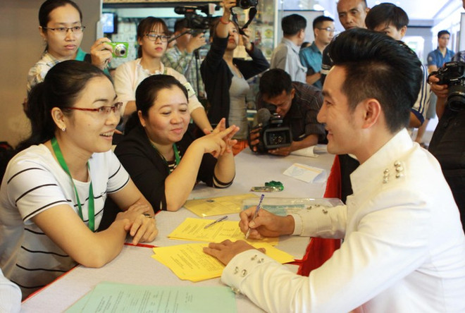 Hơn 1.000 người viết đơn đăng ký hiến mô, tạng sau khi chết ảnh 1