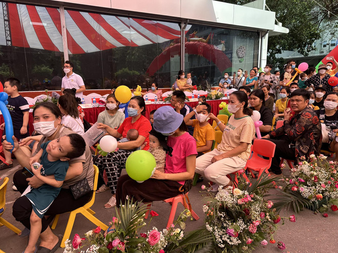 Chương trình Ngày Hội của bé với hơn 60.000 suất quà tặng bệnh nhi ảnh 10