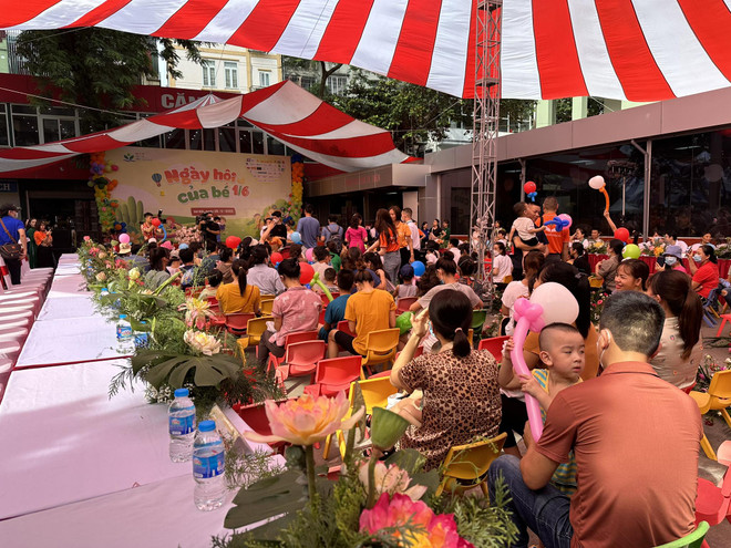 Chương trình Ngày Hội của bé với hơn 60.000 suất quà tặng bệnh nhi ảnh 14
