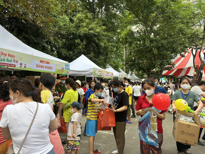 Chương trình Ngày Hội của bé với hơn 60.000 suất quà tặng bệnh nhi ảnh 4