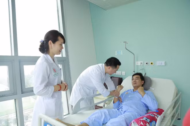 Bệnh viện 108 cứu sống bệnh nhân người Hàn Quốc bị đột quỵ não ảnh 1