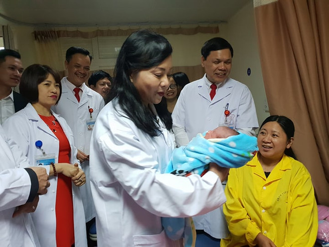 Hơn 15.000 trẻ chào đời trong 7 ngày nghỉ Tết Kỷ Hợi ảnh 1