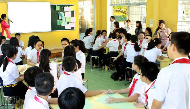 Trẻ em gái vị thành niên: Nỗi lo tự tử và biến chứng thai sản ảnh 1