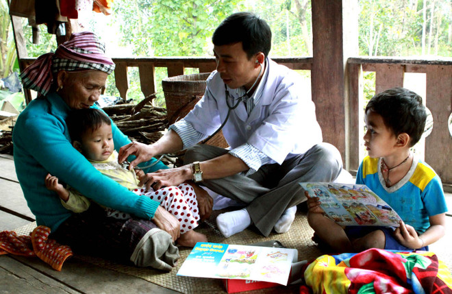 Sáng mãi những “anh hùng áo trắng” 60 năm làm theo lời Bác ảnh 3