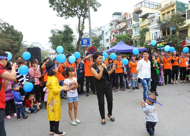 4 buổi biểu diễn ca nhạc đường phố tại Hà Nội vì trẻ tự kỷ ảnh 1