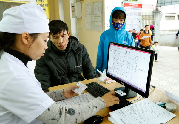 Bộ Y tế đề xuất tăng thời hạn sử dụng giấy chuyển viện ảnh 1