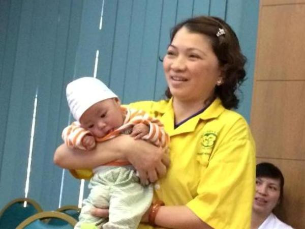 Cứu sống trẻ 3 tháng tuổi bị viêm phổi nặng do bệnh sởi ảnh 1