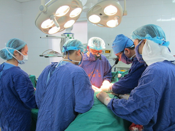 Thêm một bước tiến “thần kỳ” của ngành vi phẫu Việt Nam ảnh 1