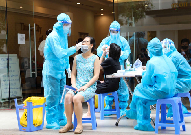 Trưa 11/8, Hà Nội thêm 25 ca mắc mới COVID-19, có 7 ca tại cộng đồng ảnh 1