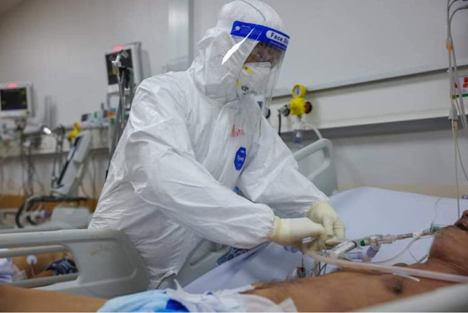 Người đã khỏi bệnh COVID-19 là lực lượng chống dịch với nhiều lợi thế ảnh 1