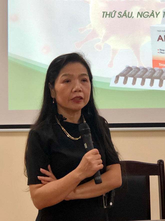 Phó giáo sư Lê Bạch Mai - nguyên Phó Viện trưởng Viện dinh dưỡng quốc gia. (Ảnh: PV/Vietnam+) Hiểu rõ về hệ miễn dịch của cơ thể để phòng chống bệnh do virus ảnh 2