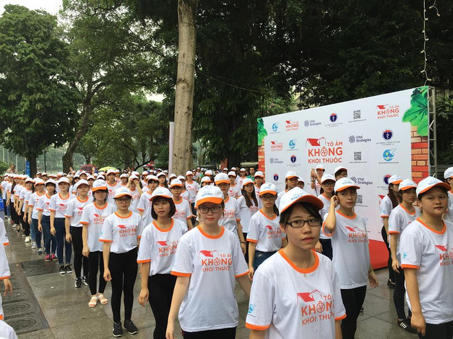 Cùng chung tay xây dựng một tổ ấm không khói thuốc ảnh 2