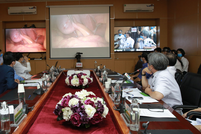 Gần 800 điểm cầu thực hiện khám chữa bệnh từ xa trên cả nước ảnh 1