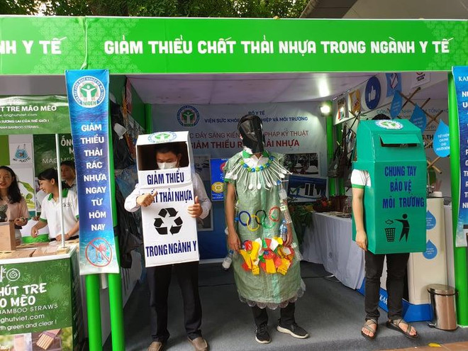 Có khoảng 22 tấn chất thải y tế phát sinh là chất thải nhựa mỗi ngày ảnh 1