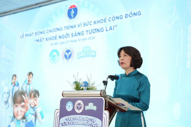 Thu truong Hương.jpg