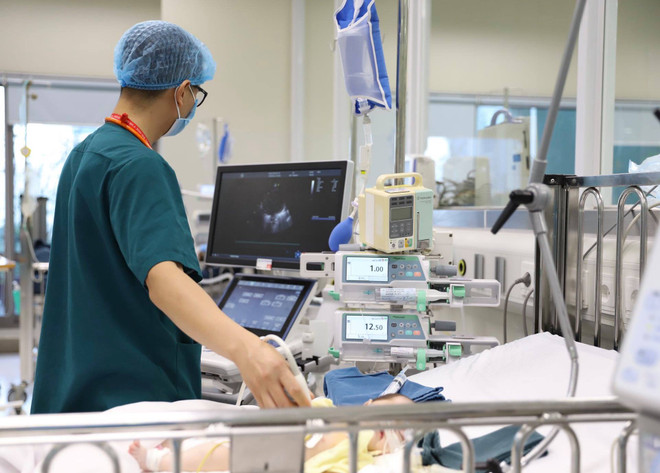 Cảnh báo nhiều trẻ bị nhiễm khuẩn huyết do tụ cầu từ mụn, vết xước ảnh 2