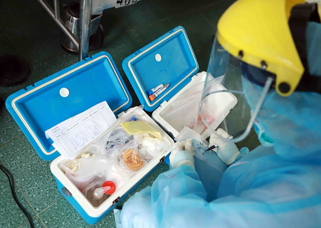 Bệnh nhân mắc COVID-19 đầu tiên ở Hà Nội di chuyển tới những đâu? ảnh 1