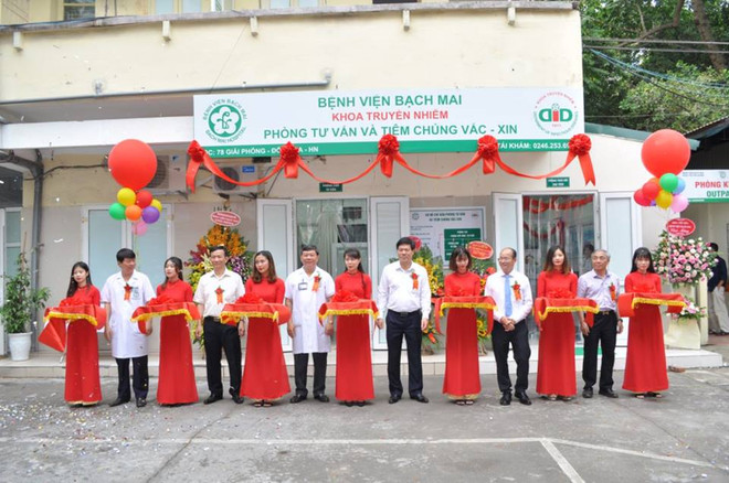 Bệnh viện Bạch Mai khai trương Phòng tư vấn và tiêm chủng vắcxin ảnh 1