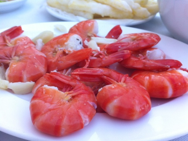 Bộ Y tế khuyến cáo bảo đảm an toàn thực phẩm mùa bão, lũ ảnh 1