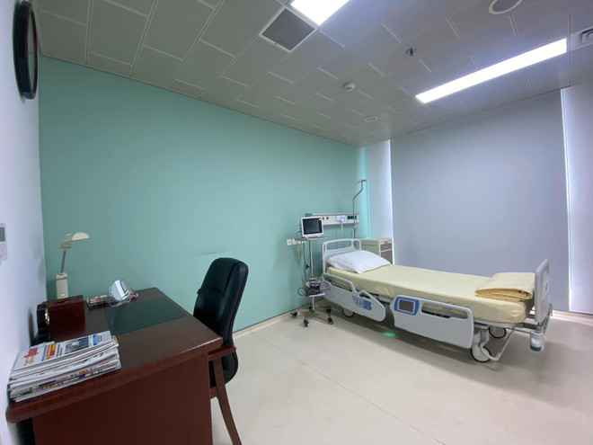 Căn phòng bệnh gần 20 mét vuông tại Bệnh viện Trung ương Quân đội 108 là nơi Tổng Bí thư Nguyễn Phú Trọng gắn bó khi điều trị bệnh. (Ảnh: PV/Vietnam+) VNP_anh 2.jpg