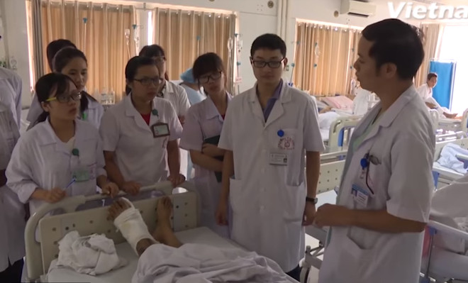 Hệ thống y tế: Nguy cơ có những thế hệ không đạt yêu cầu ảnh 2