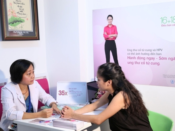 Bênh viện Hùng Vương mở phòng tư vấn ung thư cổ tử cung miễn phí ảnh 1