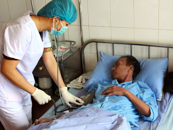 Đối mặt với nguy cơ HIV/AIDS bùng phát mạnh trong cộng đồng ảnh 2