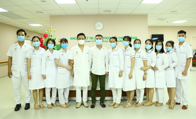 Nghệ sỹ Nhân dân Công Lý đã khoẻ mạnh và được xuất viện ảnh 2