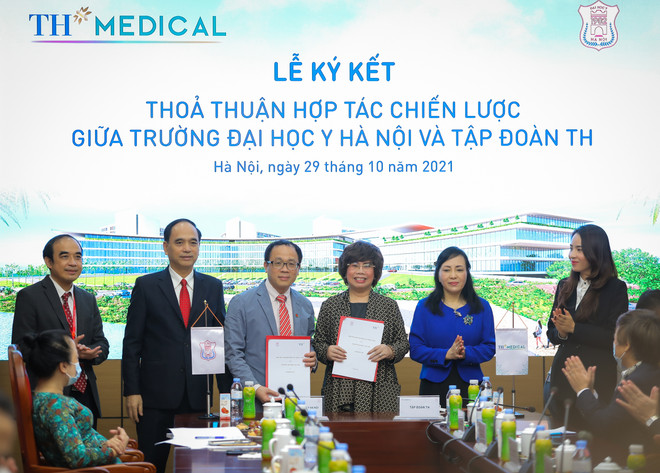 Trường Đại học Y và Tập đoàn TH ký kết hợp tác chiến lược về y tế ảnh 1