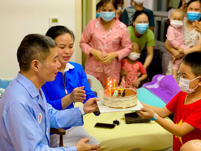 Nghệ sỹ Nhân dân Công Lý đã khoẻ mạnh và được xuất viện ảnh 5