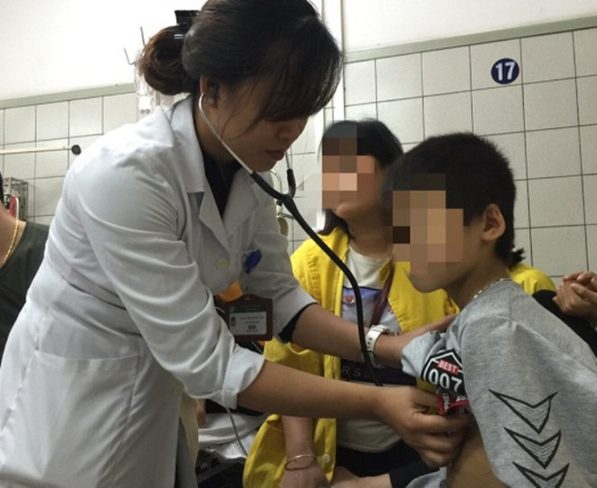 Cứu sống bệnh nhi bị tan máu cấp nghi do ngộ độc thịt bò khô ảnh 1