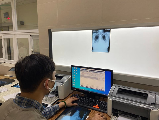 Bác sỹ chỉ ra 10 dấu hiệu cảnh báo ở người cần đi khám hậu COVID-19 ảnh 1