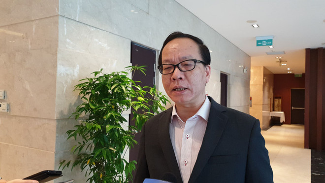 Phó giáo sư Trần Minh Điển - Phó giám đốc Bệnh viện Nhi Trung ương. (Ảnh: T.G/Vietnam+) 2 trẻ chết do bệnh Whitmore: Hà Nội điều tra kỹ các yếu tố dịch tễ ảnh 1