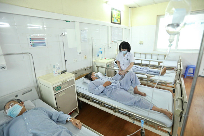 Hà Nội: 15.000 ca mắc, 3 ca tử vong do sốt xuất huyết trong tháng 9 ảnh 1