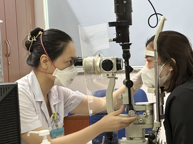 PGS Lê Xuân Cung: Dịch đau mắt đỏ kéo dài, nhiều ca điều trị dài ngày ảnh 2