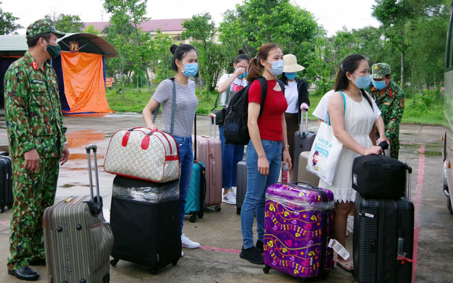 Không ghi nhận thêm ca mắc mới COVID-19, 1.018 ca đã khỏi bệnh ảnh 1