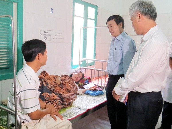 "Cơ sở y tế lớn nên có luật sư đứng ra để phát ngôn" ảnh 1