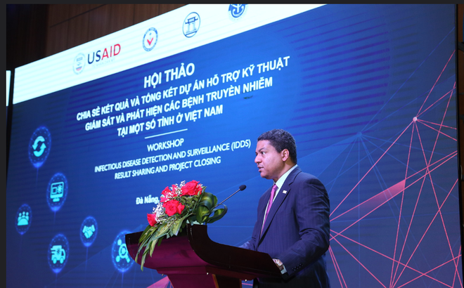 Giám đốc Chương trình Y tế của USAID Việt Nam Randolph Augustin phát biểu tại Hội thảo. (Ảnh: PV/Vietnam+) Screen Shot 2024-03-29 at 17.49.35.png