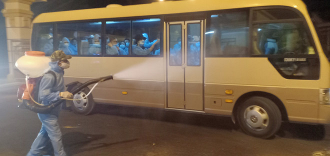 Thêm 4 ca dương tính với virus SARS-COV-2, đã được cách ly ngay ảnh 1