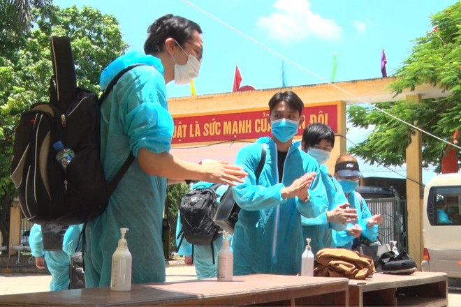 Thêm 7 chuyên gia dầu khí của Nga dương tính với SARS-COV-2 ảnh 1