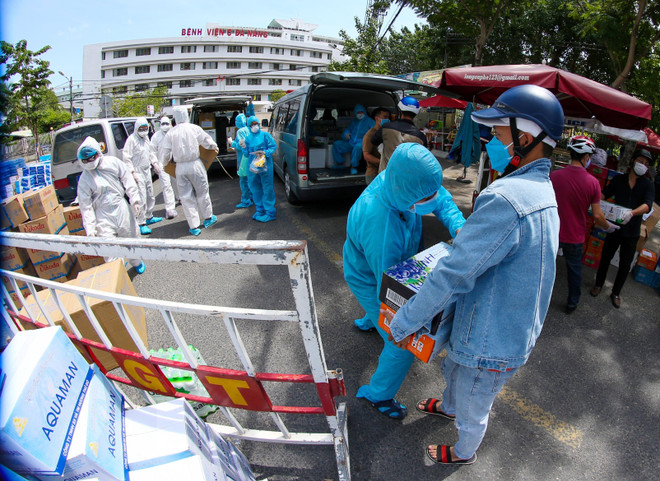 Bộ Y tế tăng cường thêm nhân lực tới Đà Nẵng phòng chống dịch ảnh 1