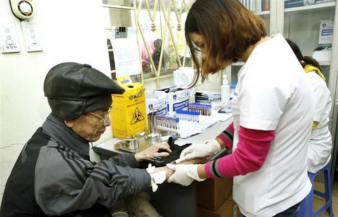 Đẩy mạnh thực hiện tự chủ từ bệnh viện Trung ương tới trạm y tế xã ảnh 1