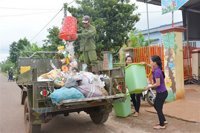 Nhiều đổi mới về vệ sinh môi trường phòng dịch bệnh ở Hòa Bình ảnh 2
