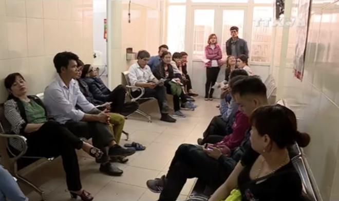 Cảnh báo bệnh đau mắt đỏ có thể lây lan nhanh chóng trong dịp nghỉ lễ ảnh 1